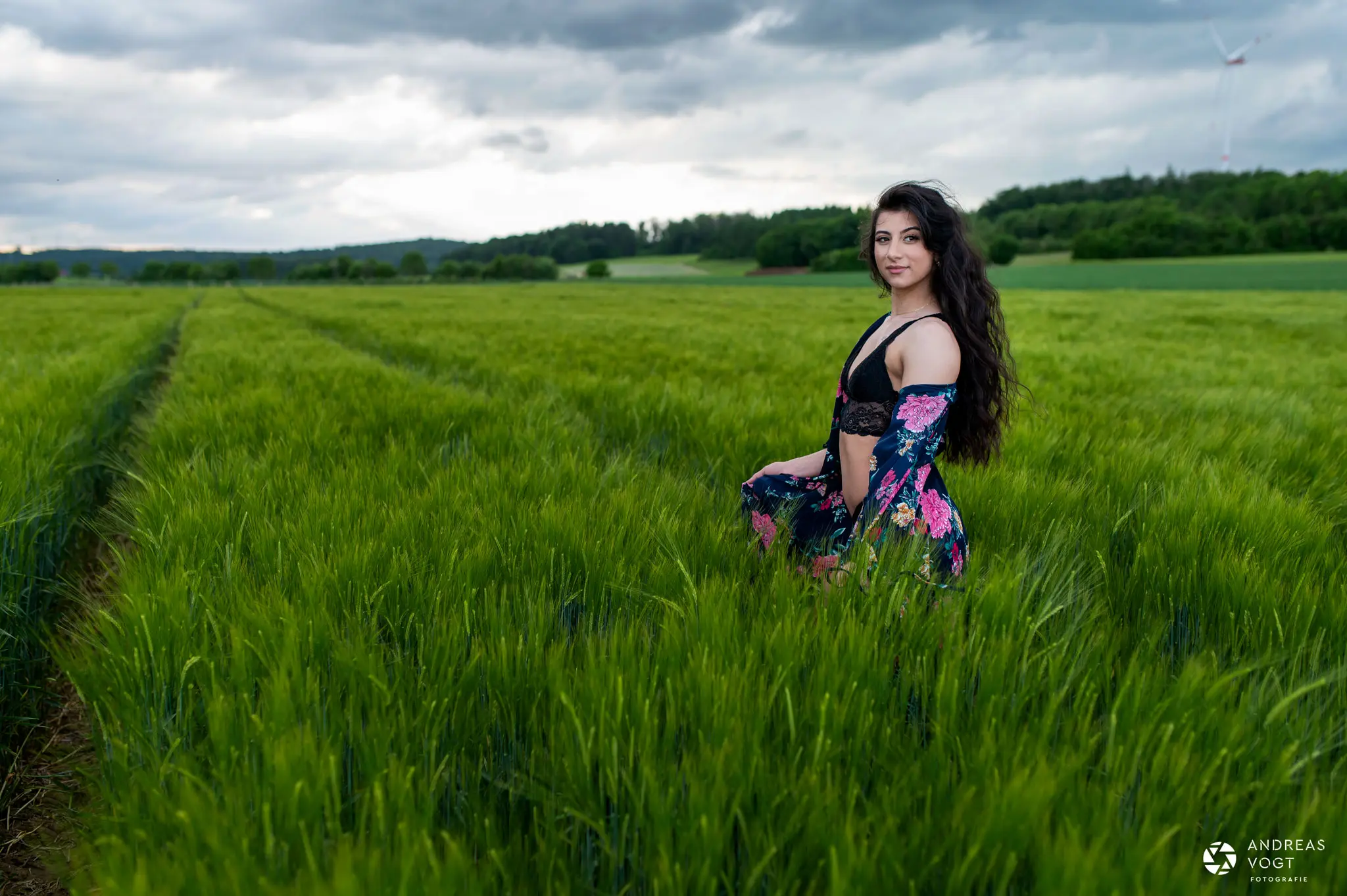 Dessousfotos im Kornfeld - Fotograf Andreas Vogt aus Aalen