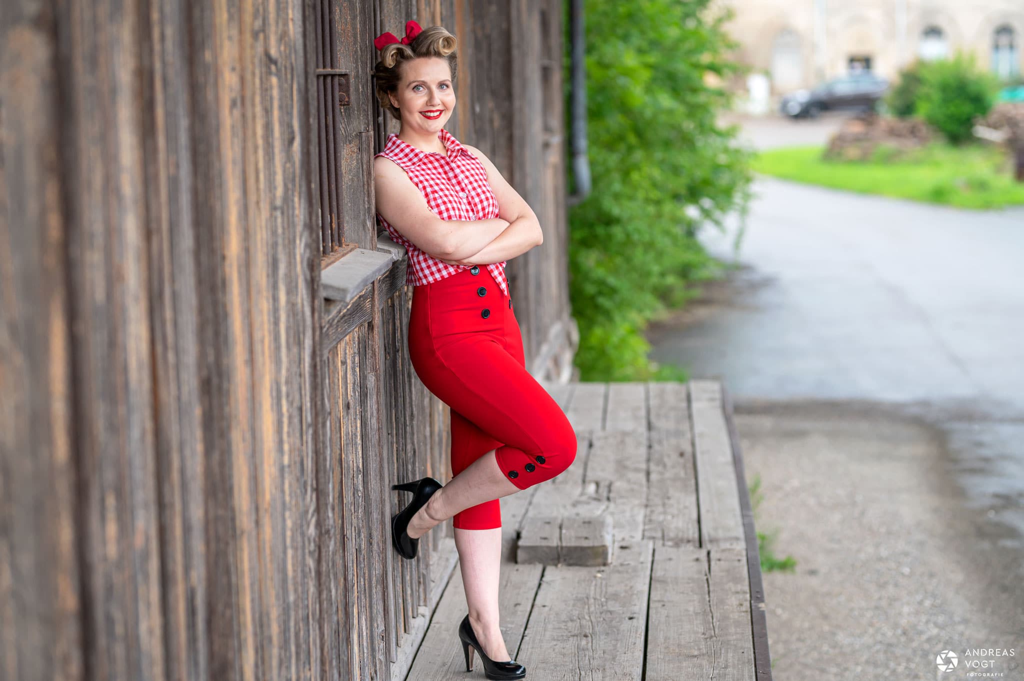 rockabilly-fotoshooting-mit-lena-in-aalen-01-fotograf-andreas-vogt