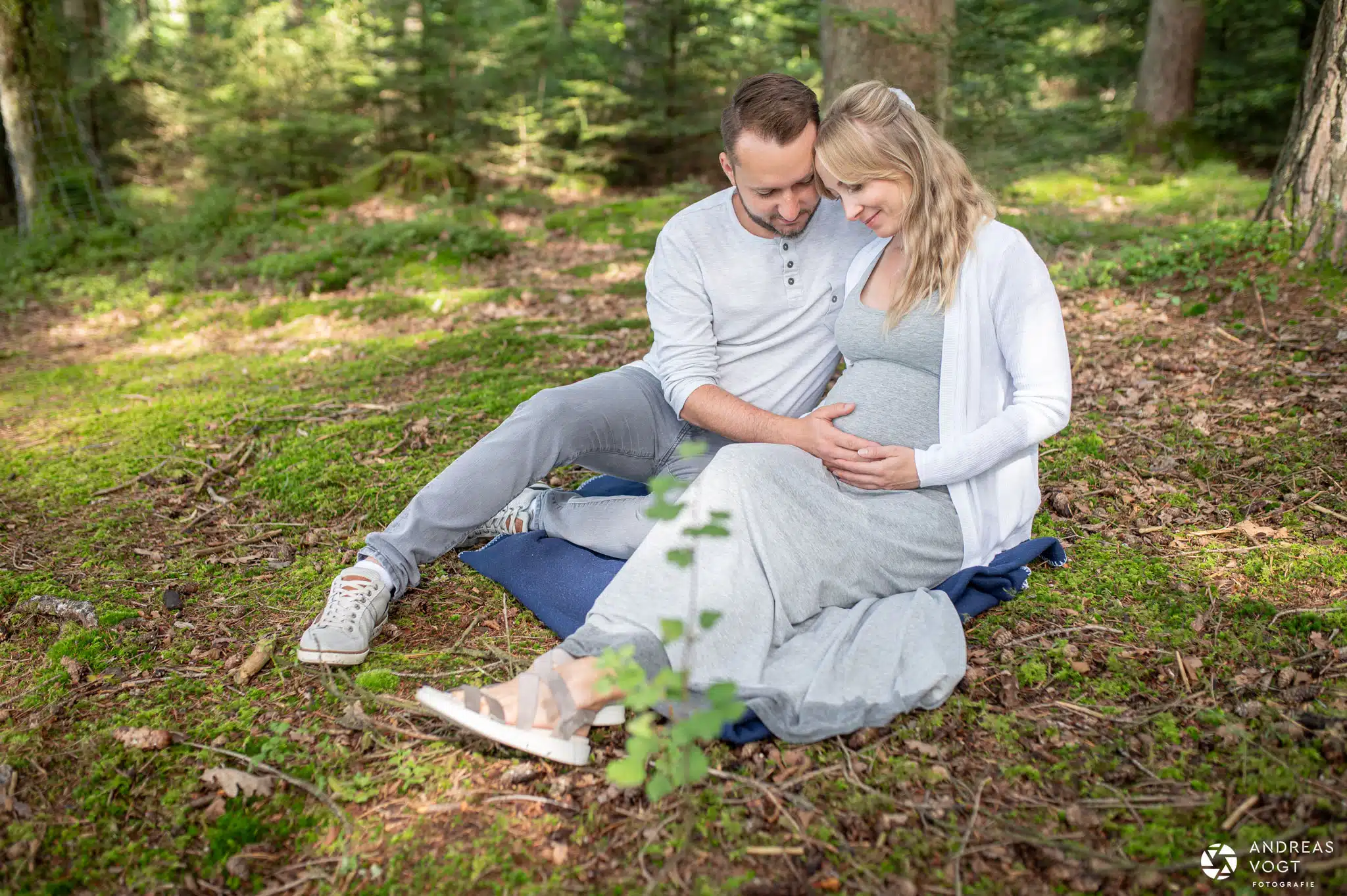 Babybauchfotos im Wald - Fotograf Andreas Vogt Aalen