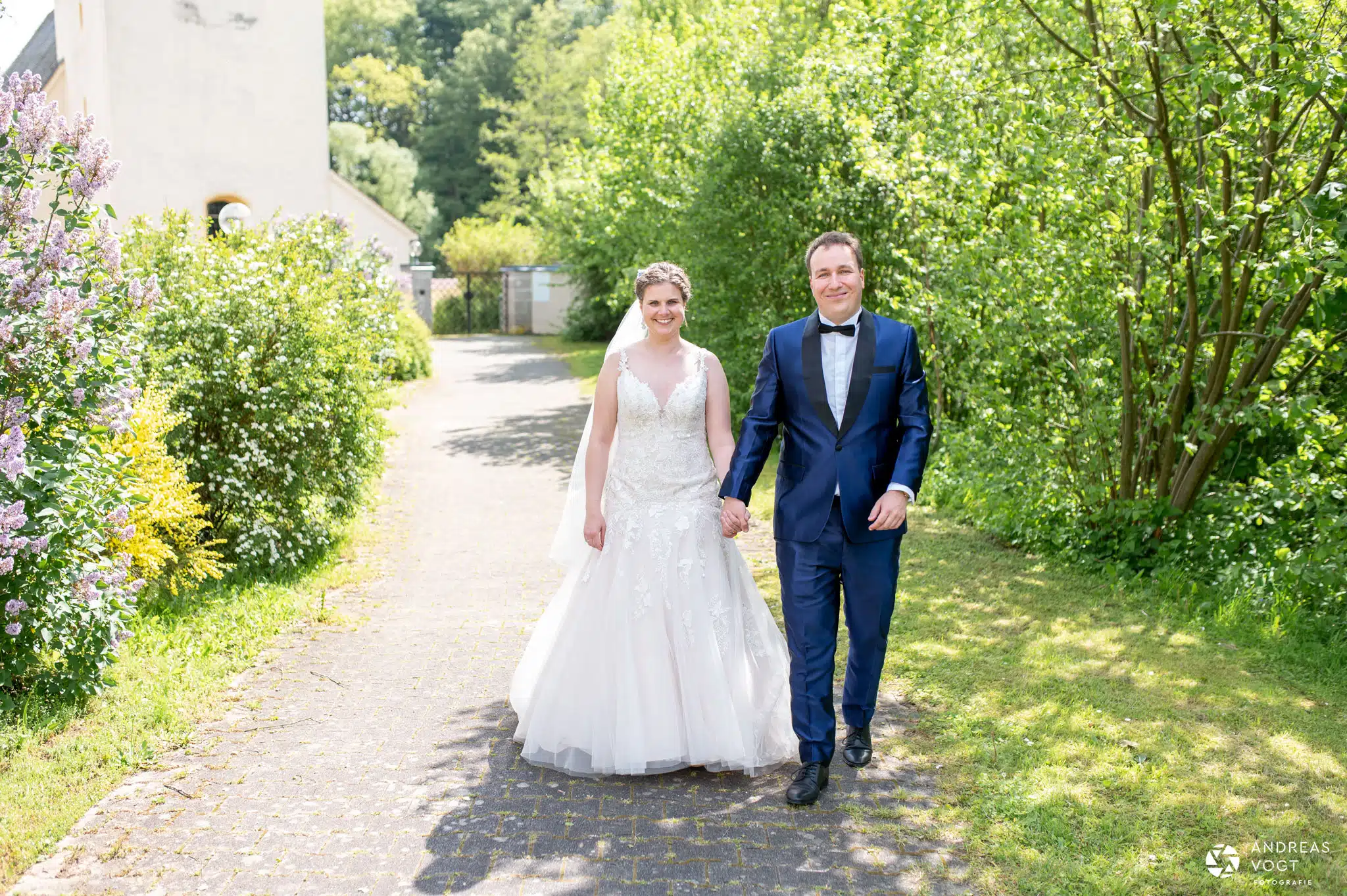 Marie und Gregor bei ihrem Brautpaarfotoshooting in Abtsgmünd - Fotograf Andreas Vogt